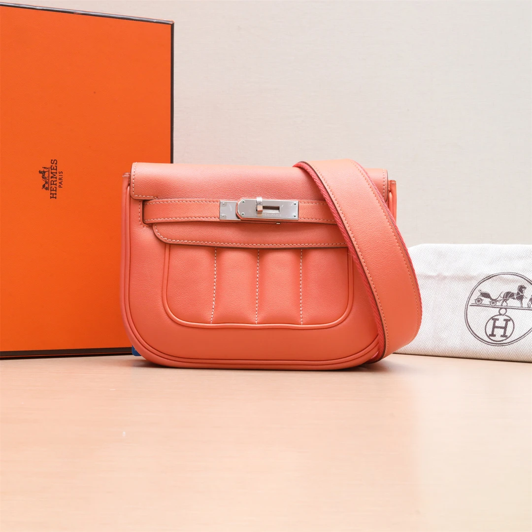 95新 Hermes/爱马仕 新活动【小花Han】Berline迷你 20 玫瑰茶色包
