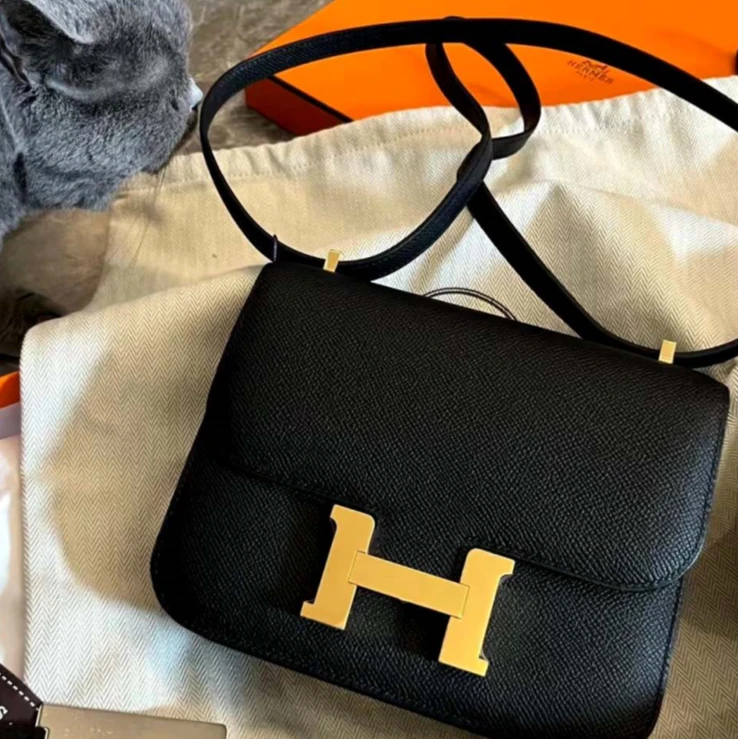 全新未使用 Hermes/爱马仕 拆小花6枫 康康 19 黑色 w刻 金扣 包