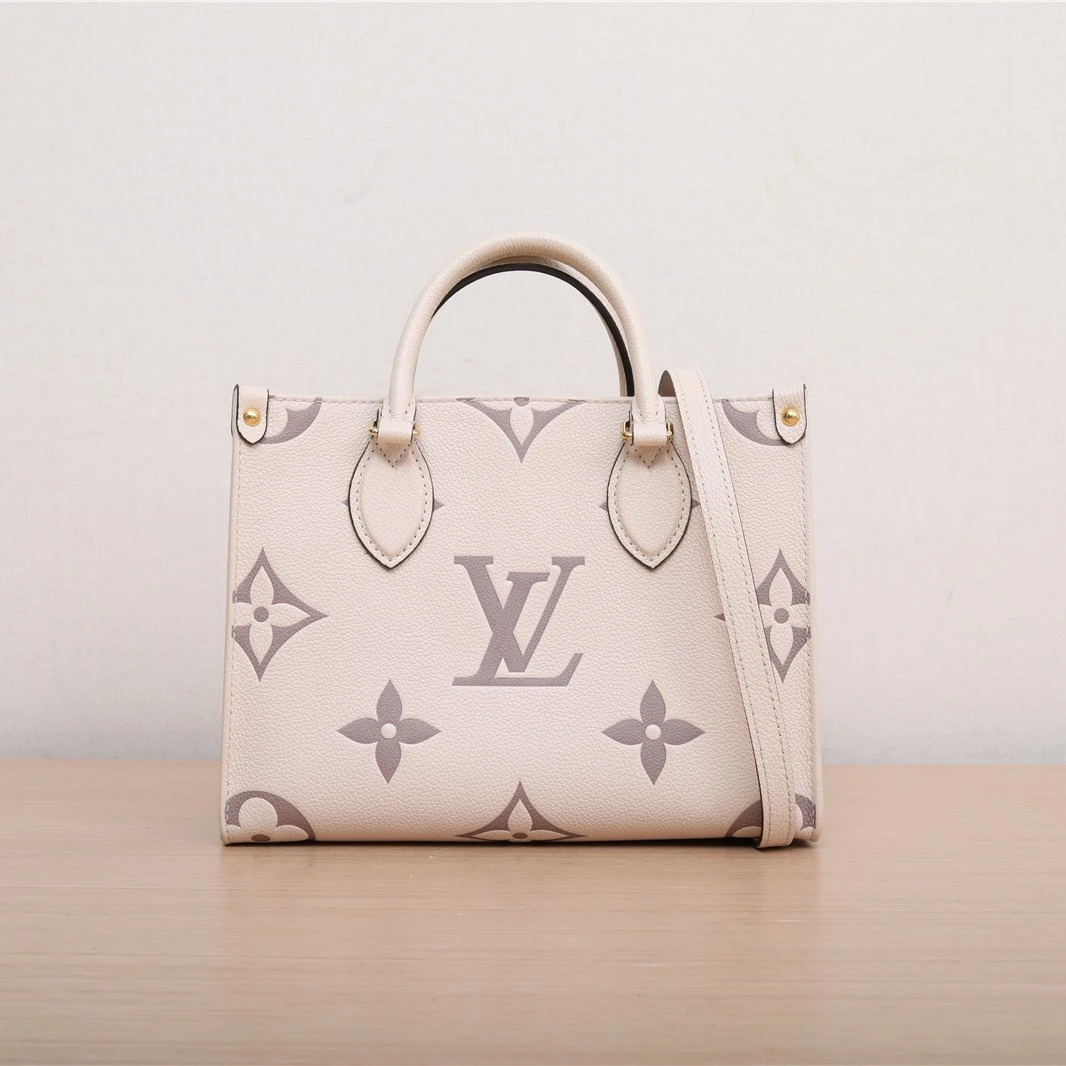 99新 LouisVuitton/路易威登 活动【小花Han】Onthego 小号 25拼色