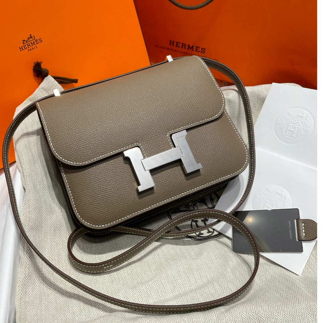 99新 Hermes/爱马仕 欢欢活动 康康 19 18大象灰Epsom皮B刻银扣包