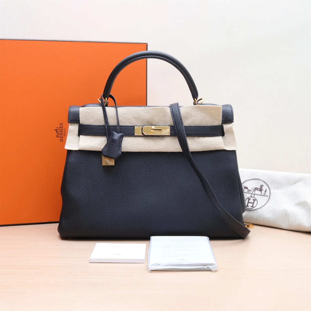 99新 Hermes/爱马仕 小花6枫Kelly 32 黑色 Togo皮 Z刻 金扣包