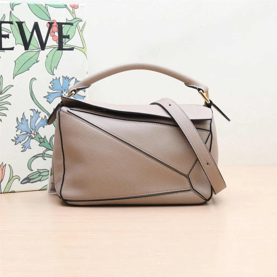 95新 LOEWE/罗意威 【小花念念】Puzzle 24 几何包 小号 大象灰