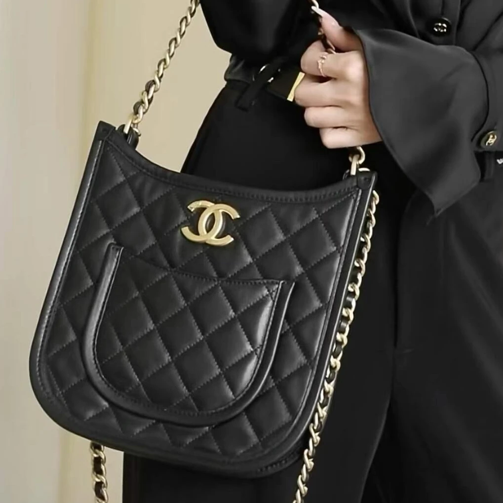 99新 Chanel/香奈儿 小花6欢 24S Hobo 嬉皮包 竖版黑色