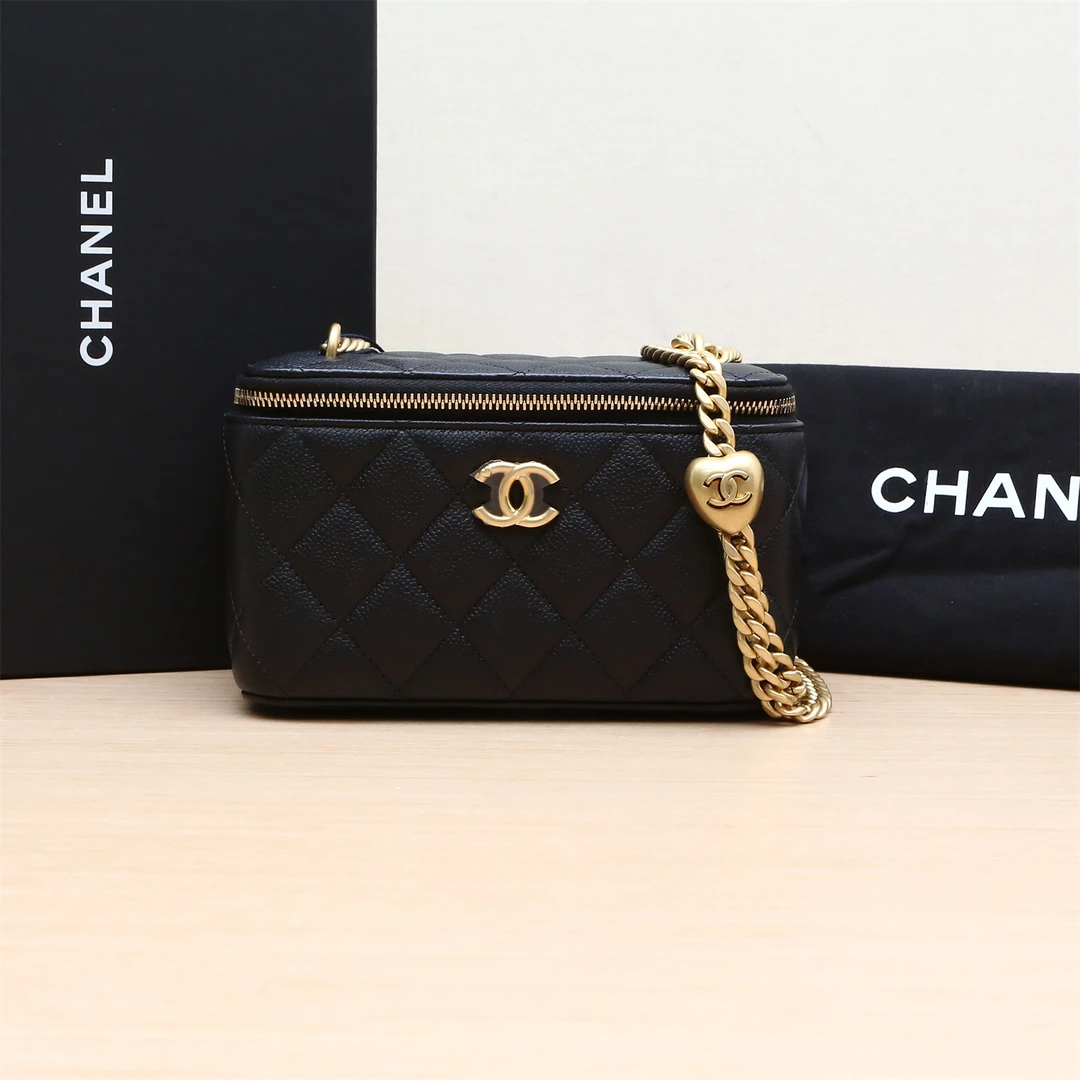 99新 Chanel/香奈儿 【小花Han】23P 长盒子化妆包 黑色 镭射标 包