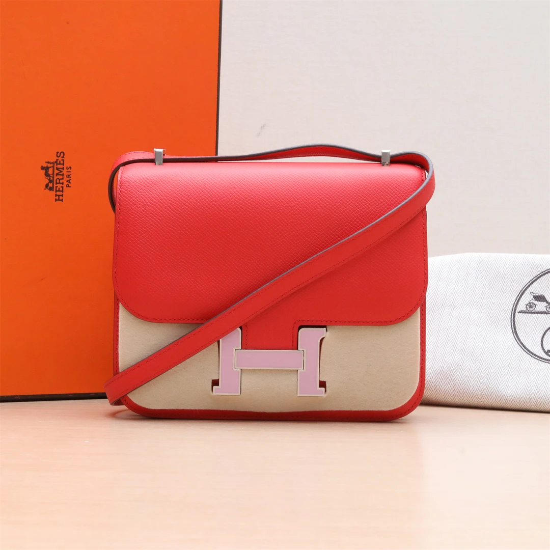 99新 Hermes/爱马仕 小花6欢 康康 19 心红色 Epsom皮 Y刻 珐琅扣