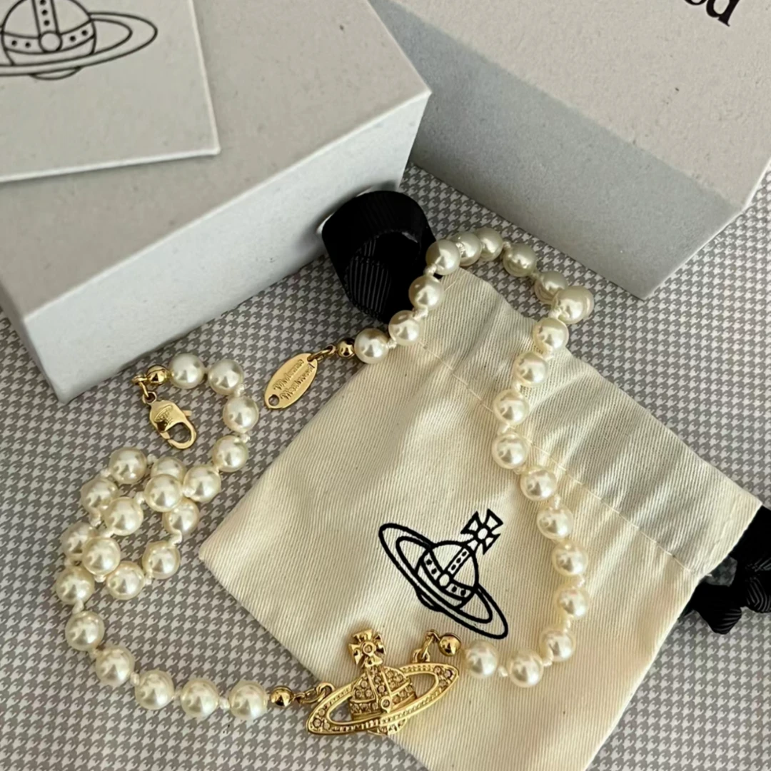 全新未使用 Vivienne Westwood/薇薇安·威斯特伍德 念念 土星项链