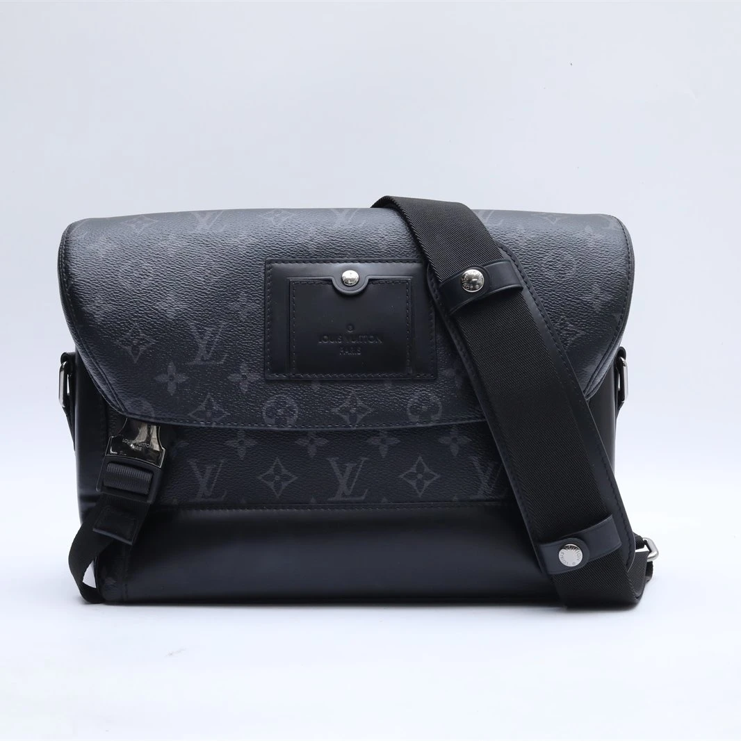 99新 LouisVuitton/路易威登 小花6枫 邮差包 小号 33 黑色 2019