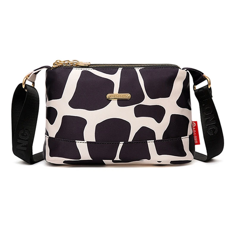 新款小包包女百搭丝单肩包女春夏季斜挎包妈妈包大容量多层小包包