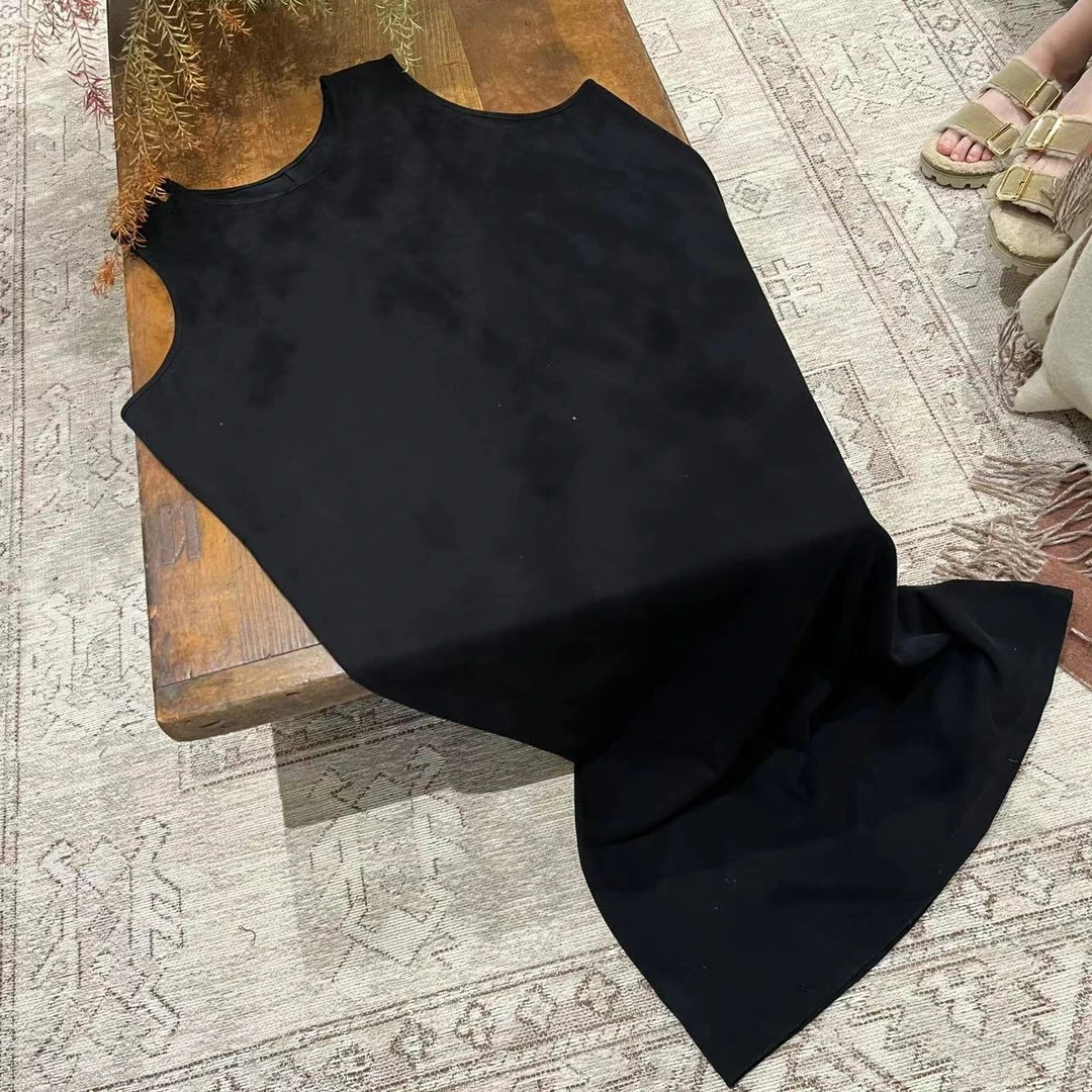 漫颜刘2024秋季新品纯棉黑色背心裙无袖圆领休闲时尚长款连衣裙
