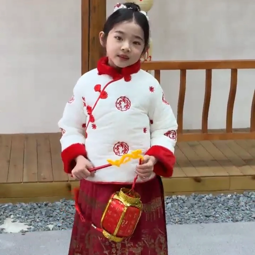 2024冬季新款加绒加厚中国风儿童女宝汉服唐装节日喜庆拜年服套装