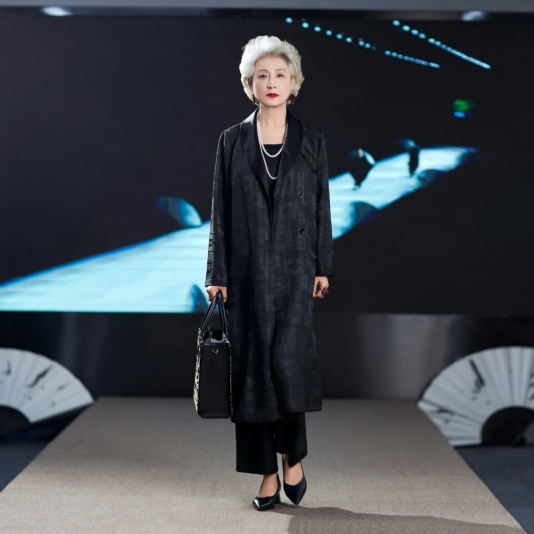 【万象有衣】平安令-高端女装中长款设计师款香云纱风衣外套新款