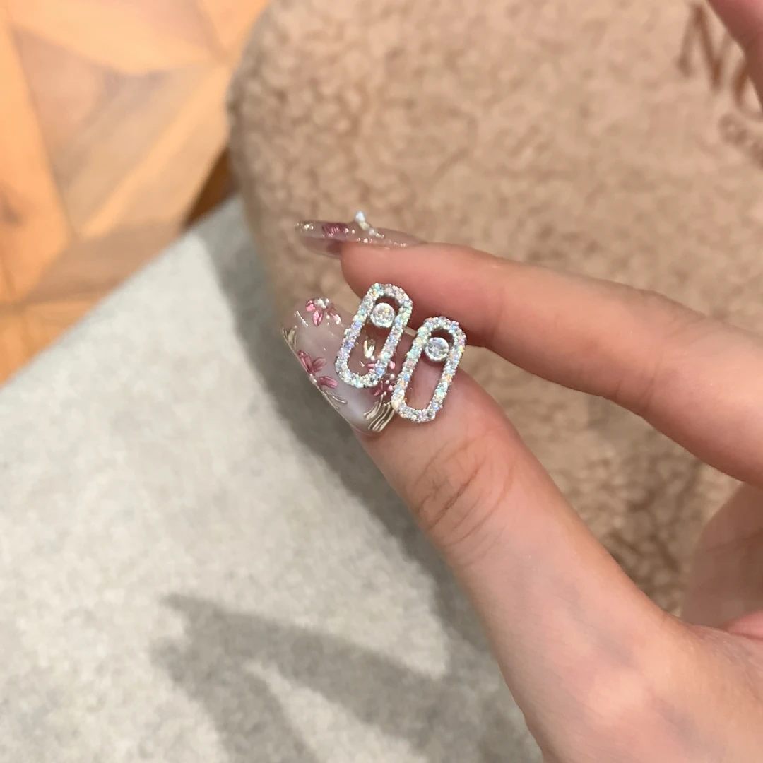 恒美娜 925银莫桑石耳饰 梅卡耳饰 轻奢时尚精致女士简满钻镶嵌