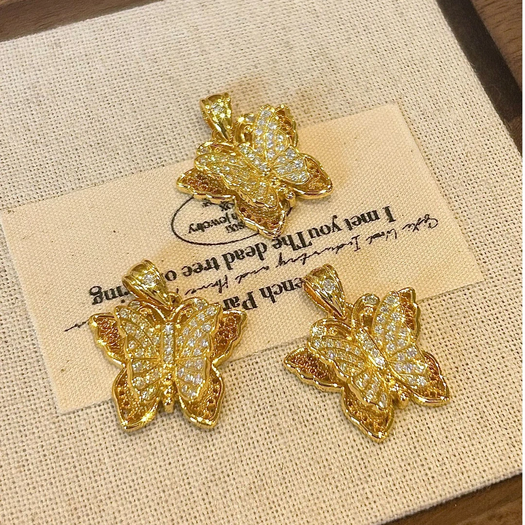 恒美娜 吊坠925银莫桑石 小福蝶吊坠 气质轻奢高级吊坠优雅法式