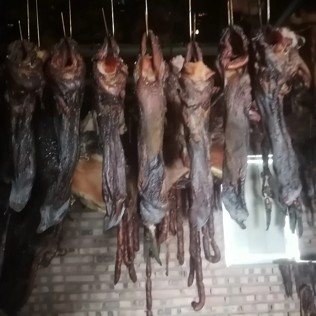 四川风味 柴火烟熏  无添加剂防腐剂 腊猪舌  2根包邮