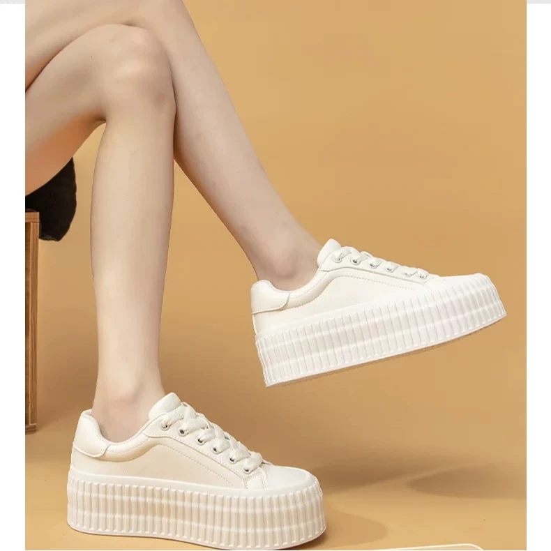 拉夏贝尔厚底女鞋女鞋2025新款大头百搭运动休闲百搭鞋子女SH0436