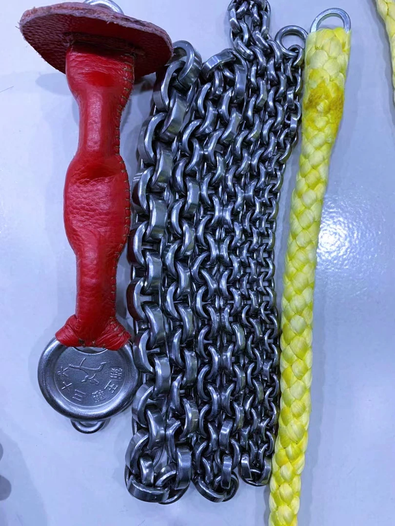 皮垫护手鞭子，麒麟鞭，健身鞭