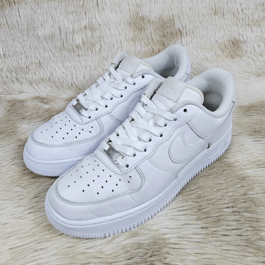 42码 正品 AF1 纯白 瑕疵见详情 公价：1057#511d4