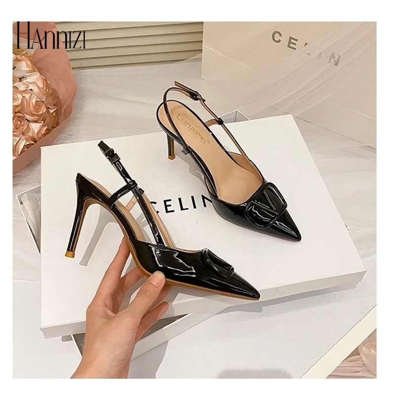 漆皮裸色小气质尖头V扣斩男细跟高跟鞋女2024年夏季新款包头凉鞋