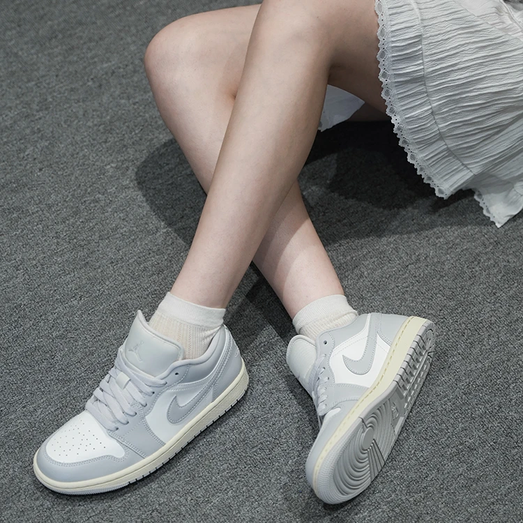 NIKE/耐克官方正品男女同款灰白低帮休闲运动鞋DC0774-103高能感