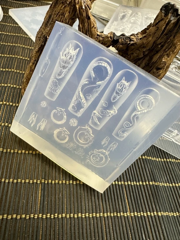 模具桃花龙桃花龙