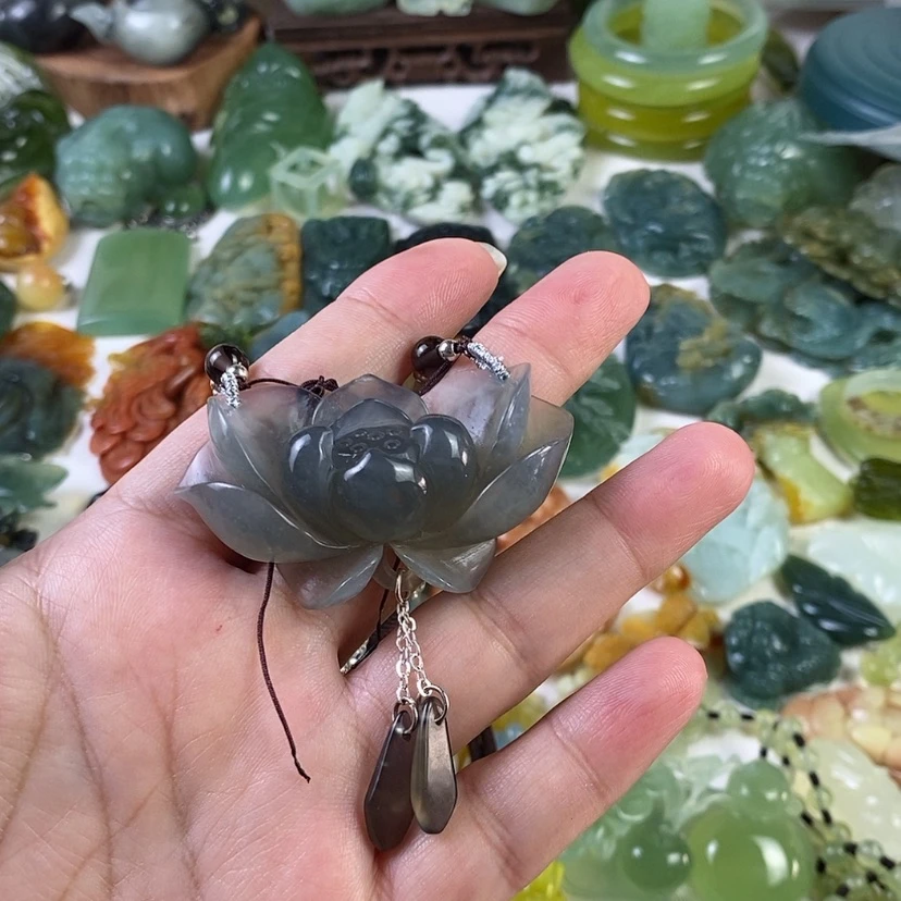 【闪购商品】岫玉挂坠未镶嵌清**儿