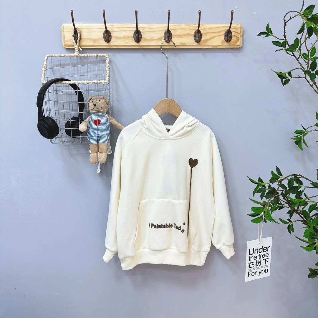 1051高端专享春款休闲卫衣杏色