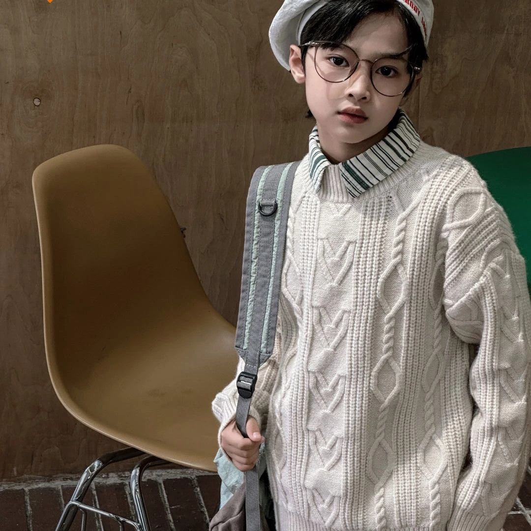 53086高端专享老林家天花板冬季圆领毛衣蓝色