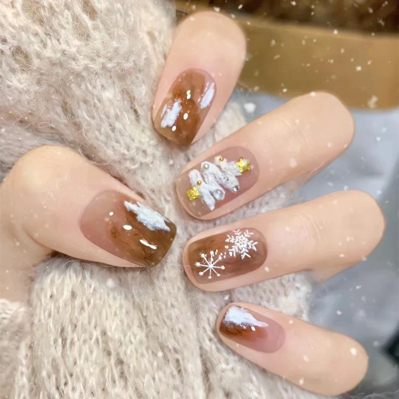 圣诞雪松穿戴甲短款圣诞款高级感水墨晕染气质咖色穿戴美甲746新