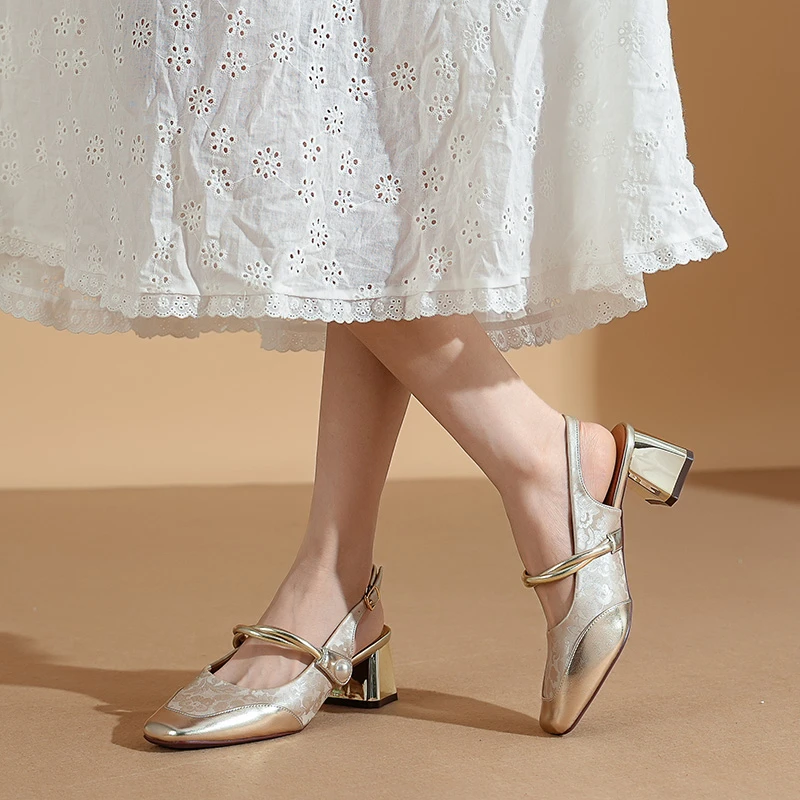 2025年夏季新品时尚百搭平底网红包头半拖韩版法式风拖鞋HQ5793