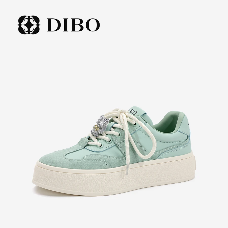 DIBO碲铂 休闲复古百搭小熊水钻装饰系带纯色女士休闲鞋24320530