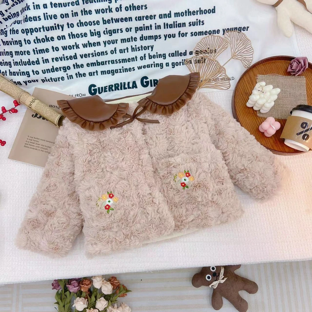 冬款新款女童女童甜美娃娃领加绒毛毛外套 D-O16