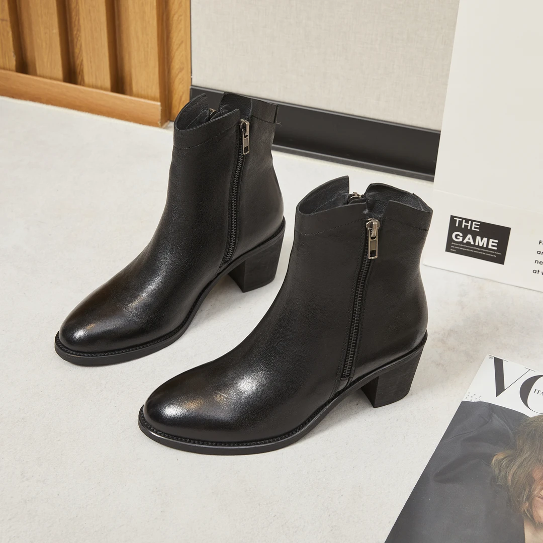 锡林高乐2024 秋季 新款 牛皮高帮  高跟女鞋   尖头鞋跟高5公分