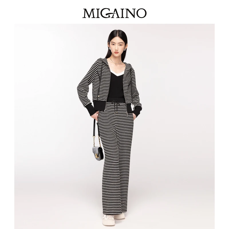 Migaino曼娅奴秋新款条纹休闲外套卫裤运动套装两件套