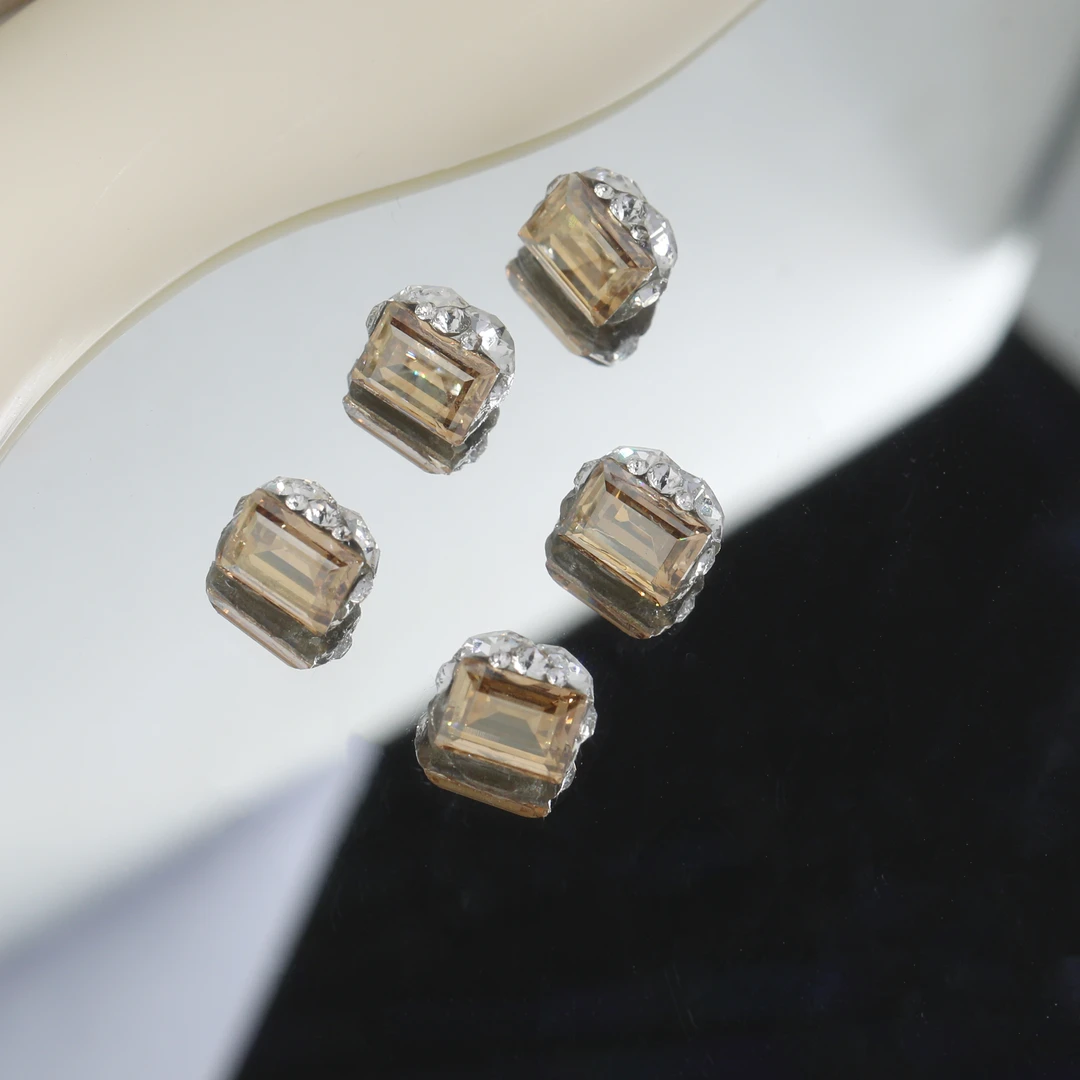 美甲钻饰品正品华子成品 手工堆钻 4527方糖圆尖精致高品质超闪