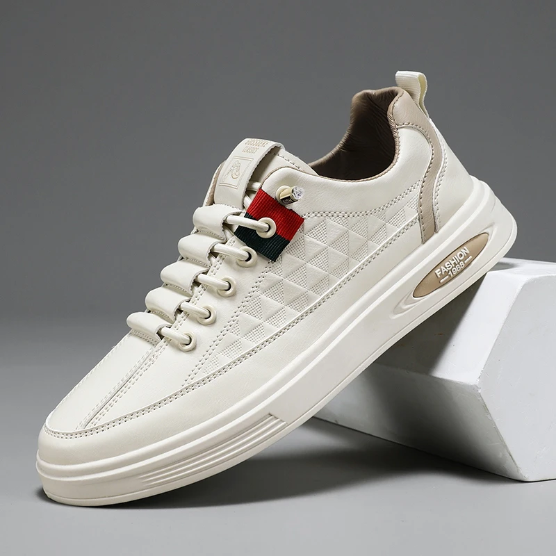 2024春季新款小白鞋男士休闲板鞋潮流百搭运动潮鞋透气一脚蹬男鞋