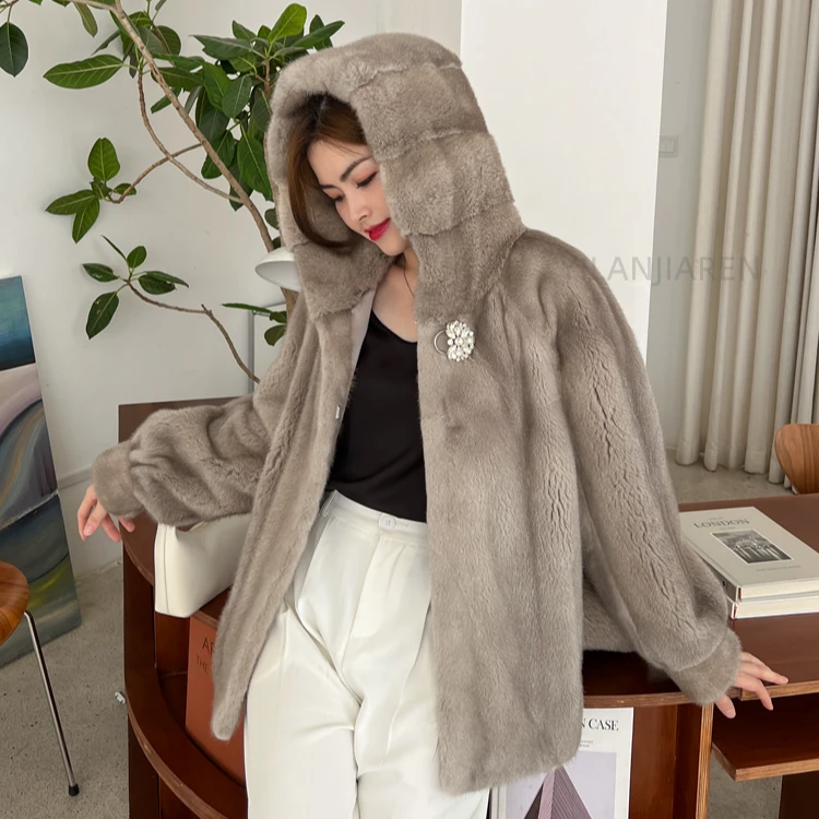 【伊兰佳人】进口丹麦天鹅绒紫金短二母貂短款收腰时尚贝壳帽女外套