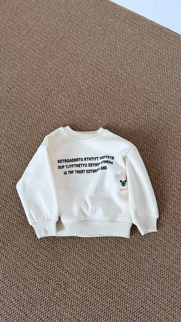 儿童白色字母卫衣no.退no.换