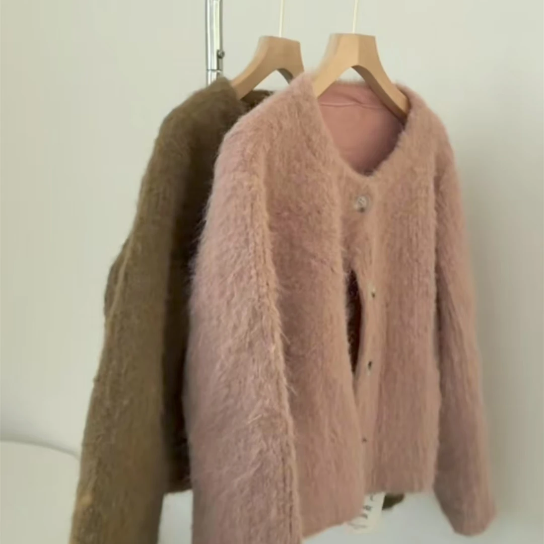 清8896粉绿毛绒外套    no.退no.换
