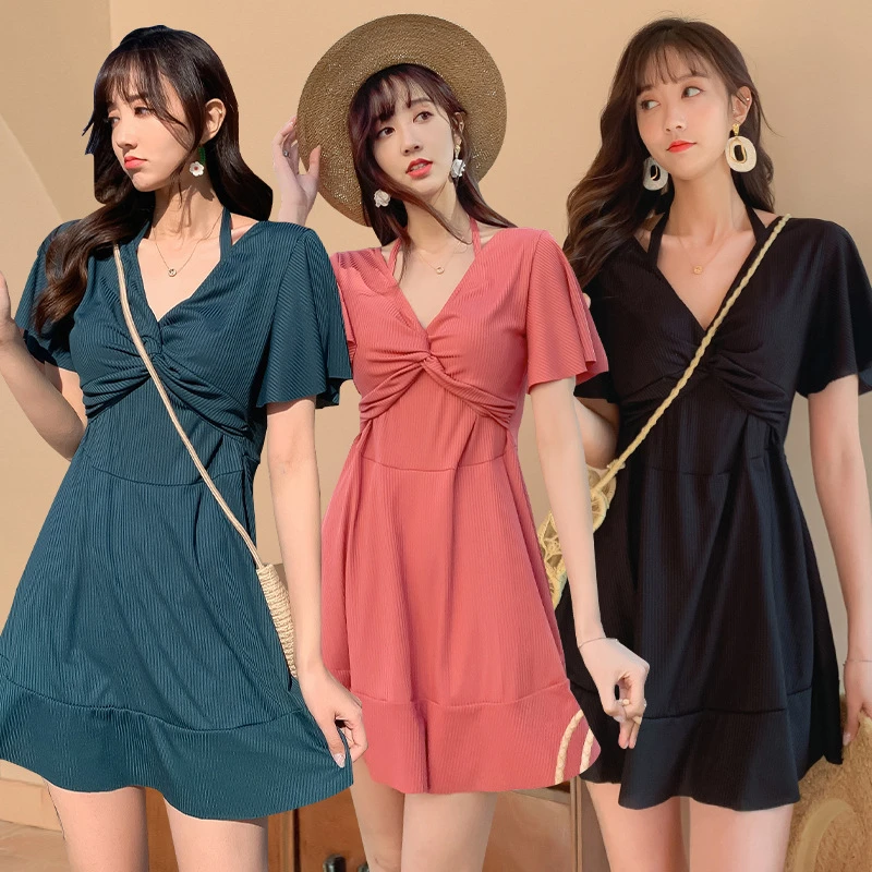 大码连体泳衣女温泉游泳衣夏季泳装女式专业保守遮肚显瘦新款泳衣