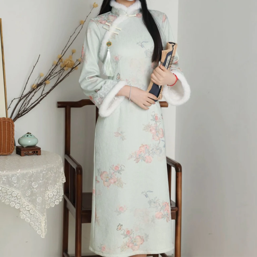 俏娘鱼【岁岁青莲】2024年秋冬中国风加绒加厚优雅文艺改良日常旗袍