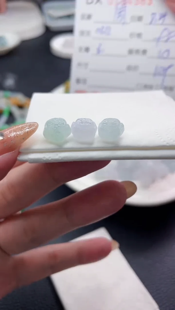 【闪购商品】定制翡翠未镶嵌珠子