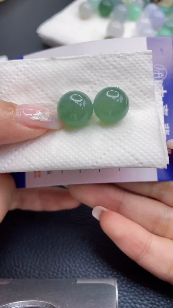 【闪购商品】定制翡翠未镶嵌珠子