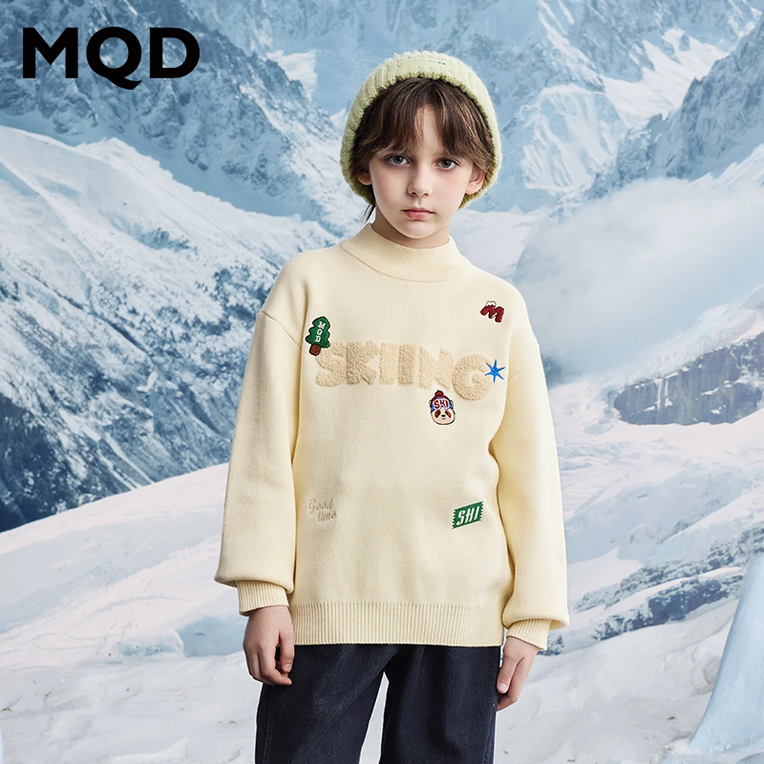 MQD童装儿童冬季新品学院风卡通满版保暖半高领毛衣9644W0748
