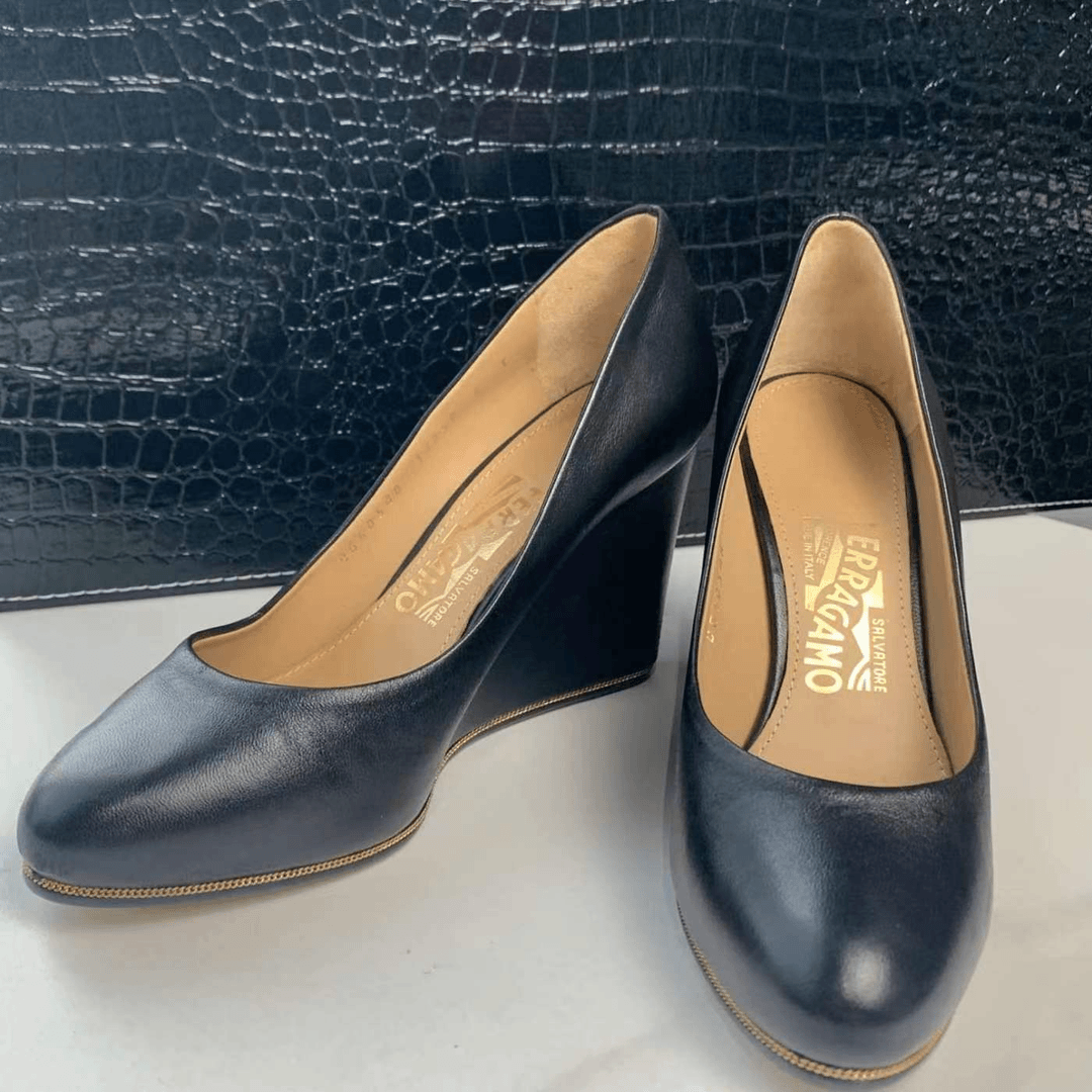 95新 FERRAGAMO/菲拉格慕 安洁利严选休闲鞋/XK0077161