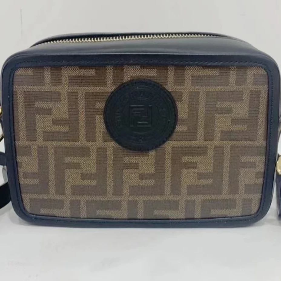 95新 FENDI/芬迪 安洁利严选相机包/H718061