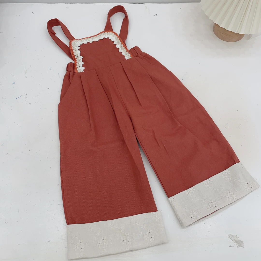 G303 女童 秋款背带裤