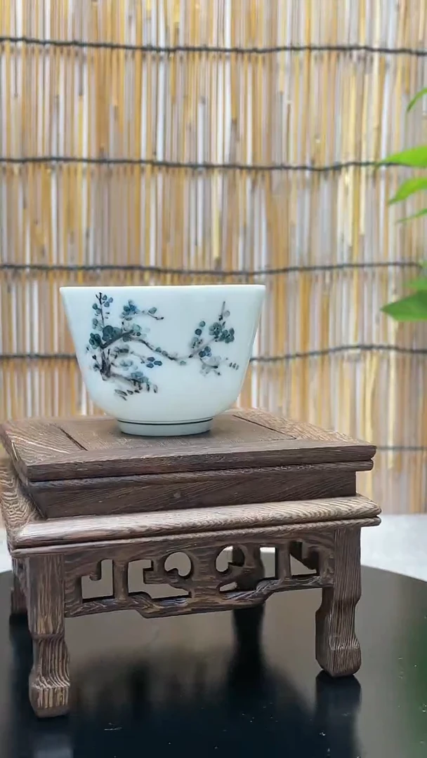 【闪购商品】1釉下彩高温手绘   花鸟 主人杯