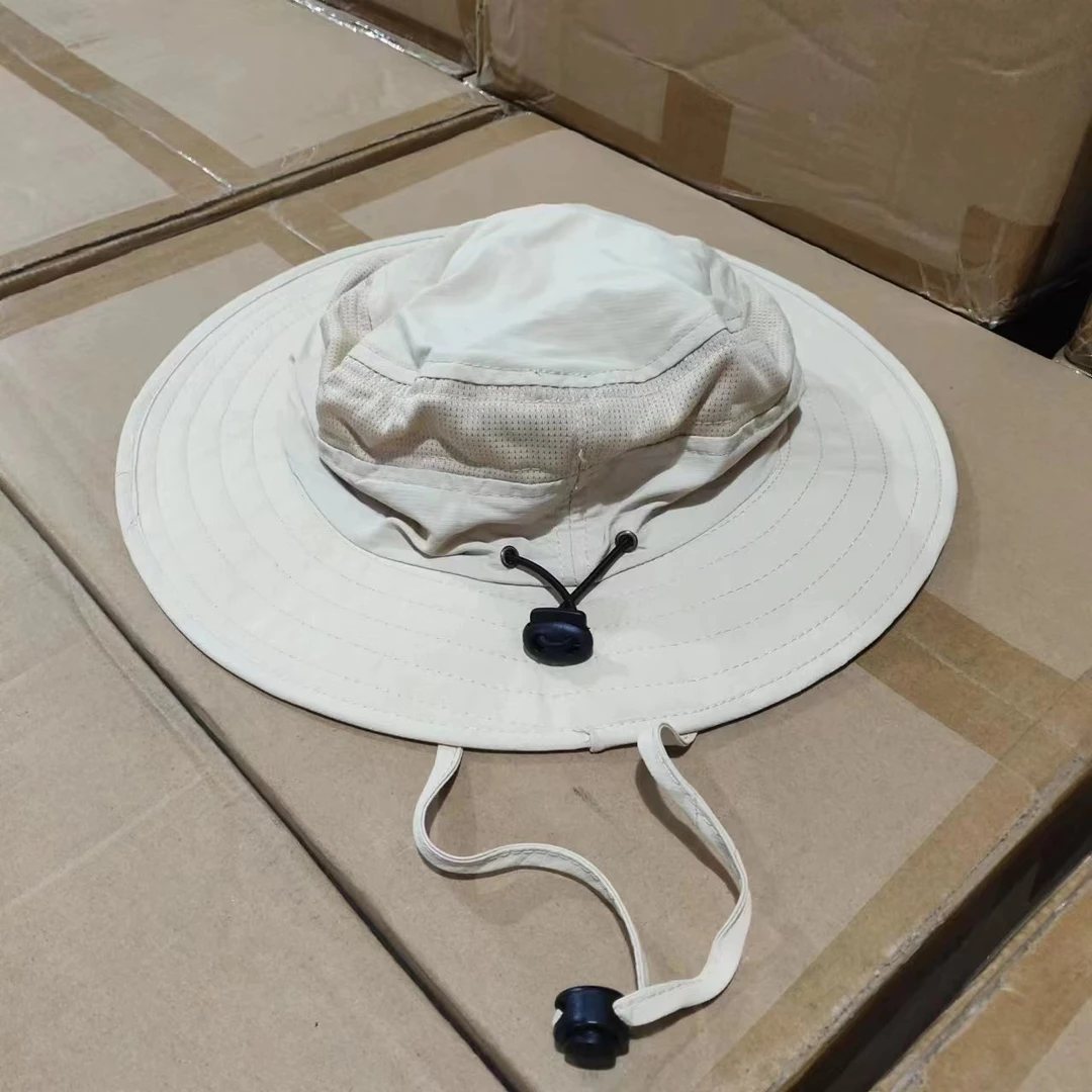 小帽檐–卡其色 帽子