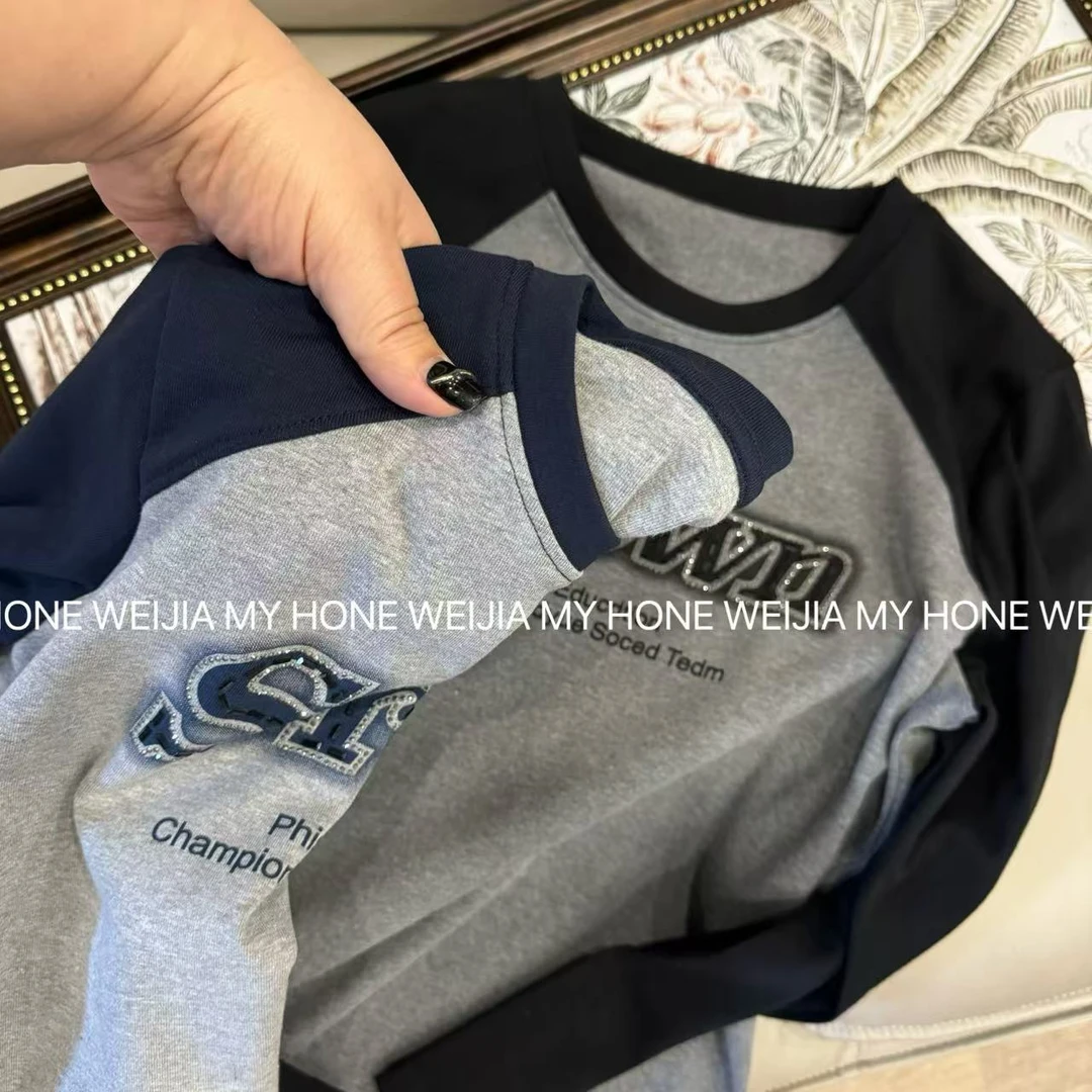 【WJ】秋冬款 玲 2233 俩色字母长袖上衣 （3-6）