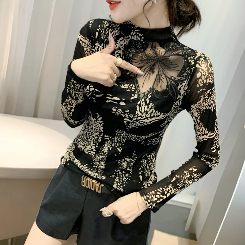 高贵上档次网纱蕾丝衫女长袖内搭时髦洋气上衣秋冬新款修身打底衫